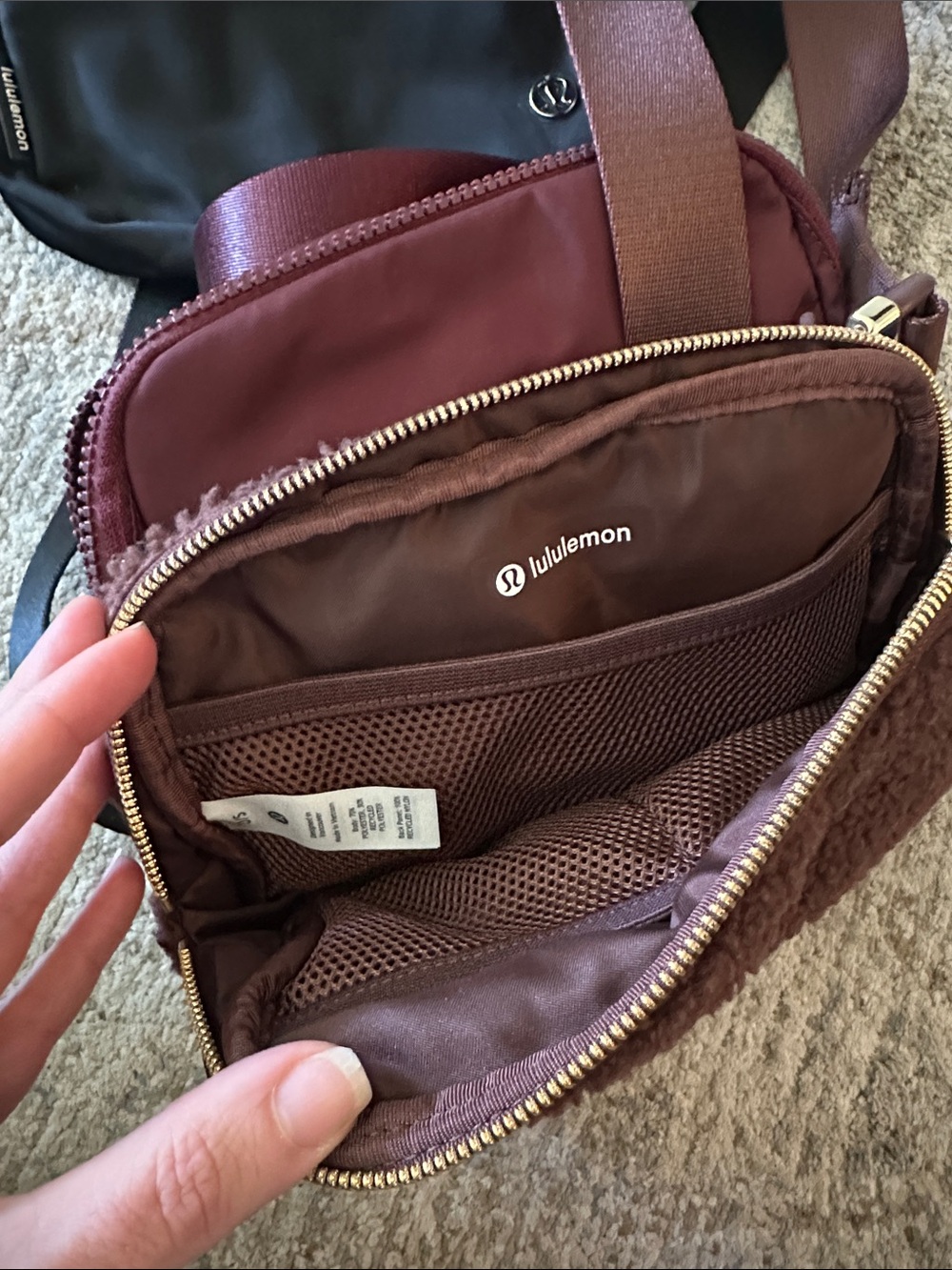 Lot of 3 Lululemon Black and Burgundy and brown Everyday crossbody Belt Bags - Picture 7 of 8